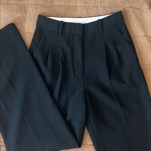 Wilfred The Effortless Pant in Black